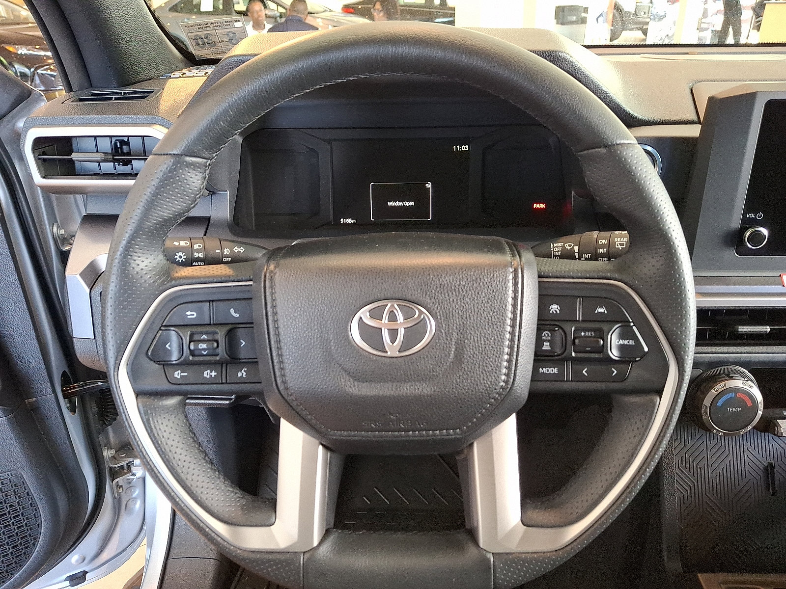 Certified 2025 Toyota 4Runner SR5 AWD/4WD image 17