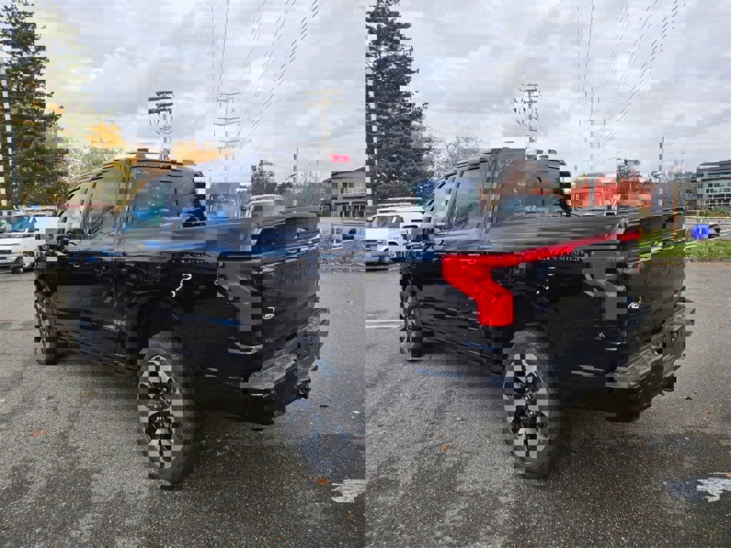 New 2025 Ford F150 Lightning Platinum image 7