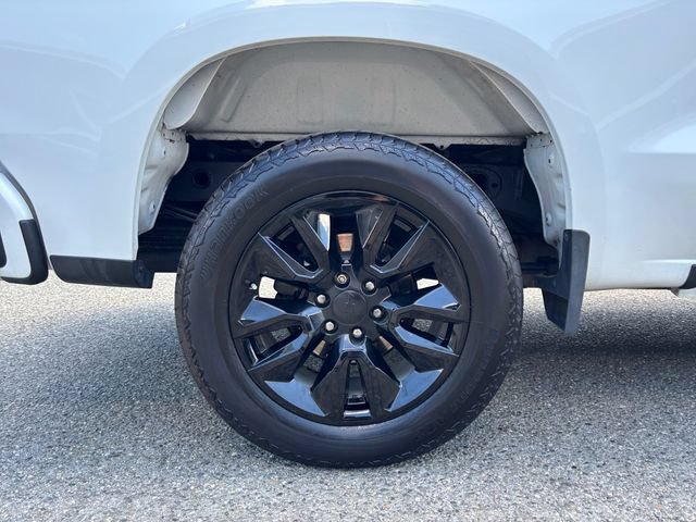 Used 2019 Chevrolet Silverado 1500 Custom w/ Custom Value Package AWD/4WD image 28