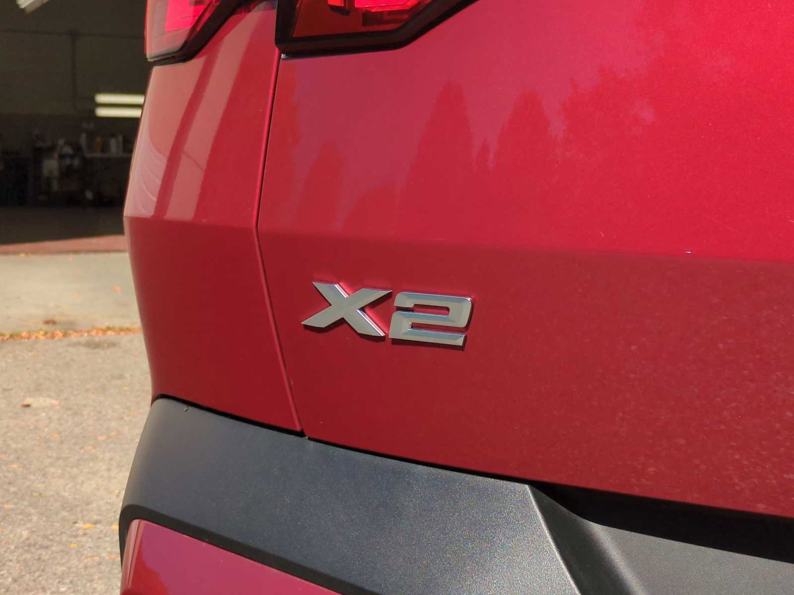 New 2025 BMW X2 xDrive28i w/ Convenience Package image 13