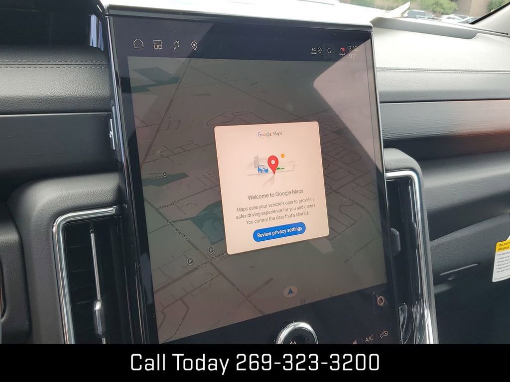 New 2025 GMC Yukon XL Denali w/ Denali Reserve Package image 16