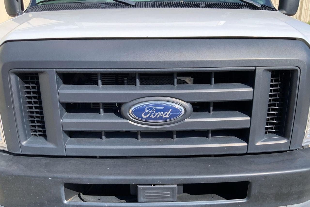 Used 2022 Ford E-350 and Econoline 350 Super Duty RWD image 25