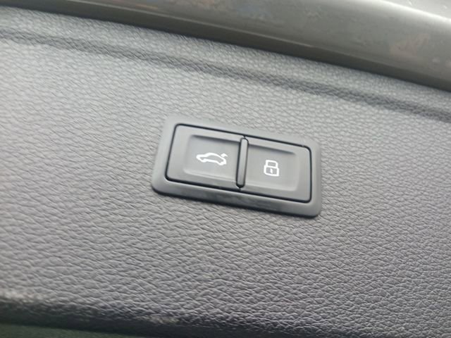 Used 2019 Audi SQ5 Premium Plus image 27