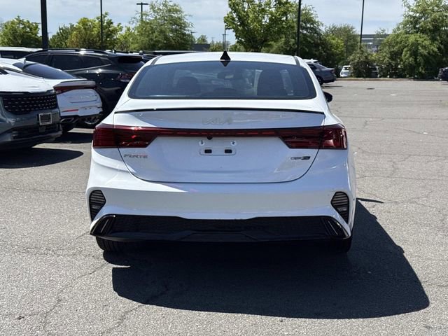 Used 2023 Kia Forte GT-Line image 3