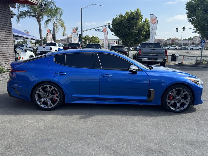 Used 2018 Kia Stinger GT2 AWD/4WD image 15