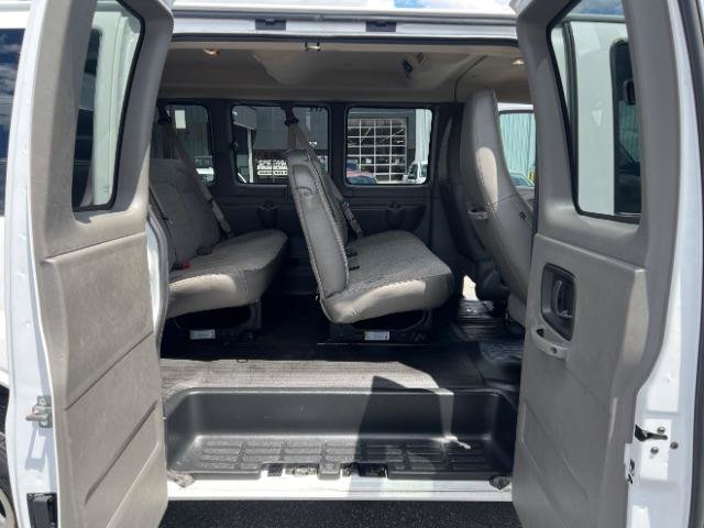 Used 2023 Chevrolet Express 2500 LS w/ Driver Convenience Package RWD image 22
