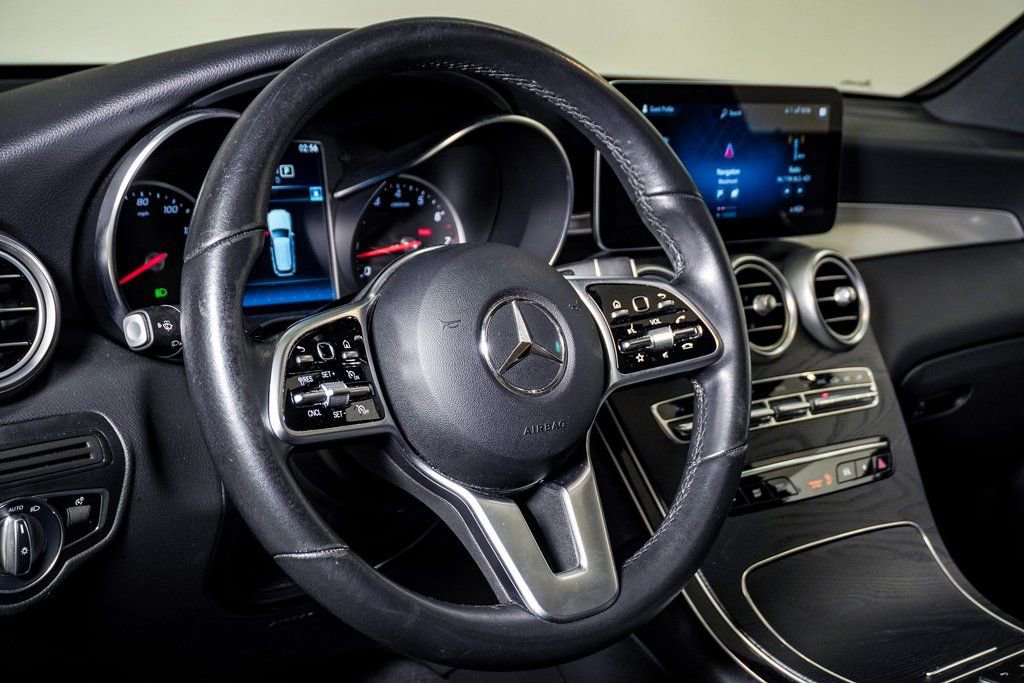 Used 2021 Mercedes-Benz GLC 300 4MATIC image 20