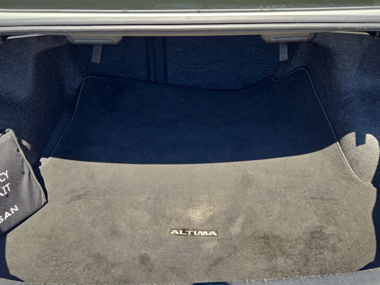 Certified 2023 Nissan Altima 2.5 SR FWD image 12