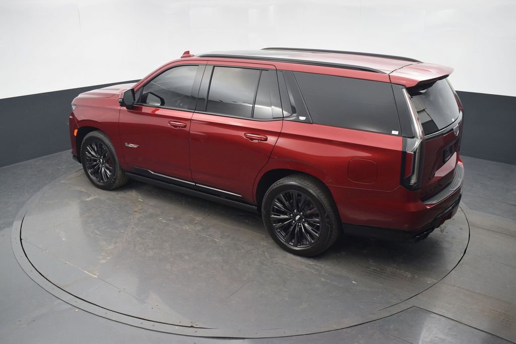 Certified 2023 Cadillac Escalade V w/ LPO, ONYX Package image 42