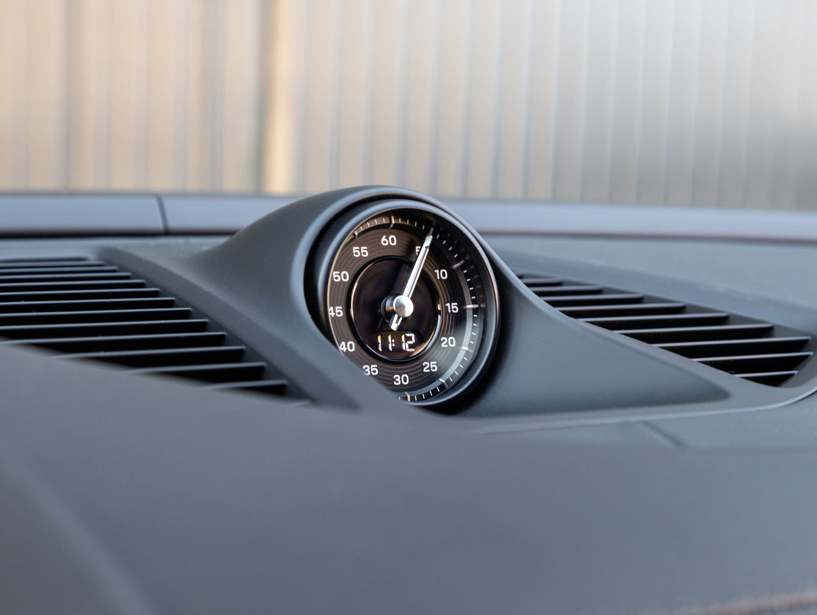 Certified 2026 Porsche Macan 4 Electric AWD/4WD image 25