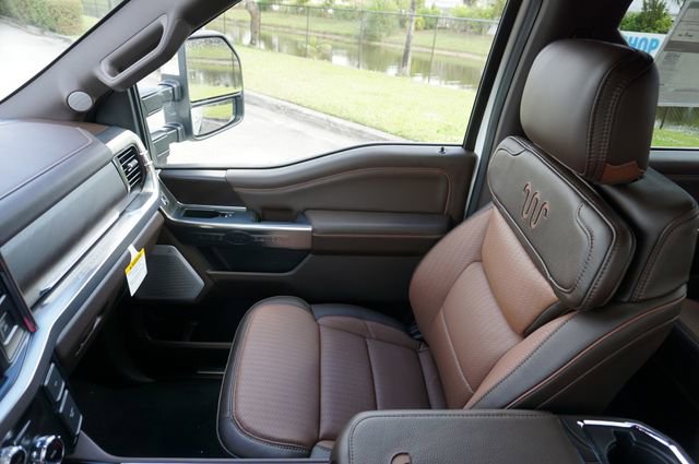 New 2026 Ford F250 King Ranch w/ Chrome Package image 46