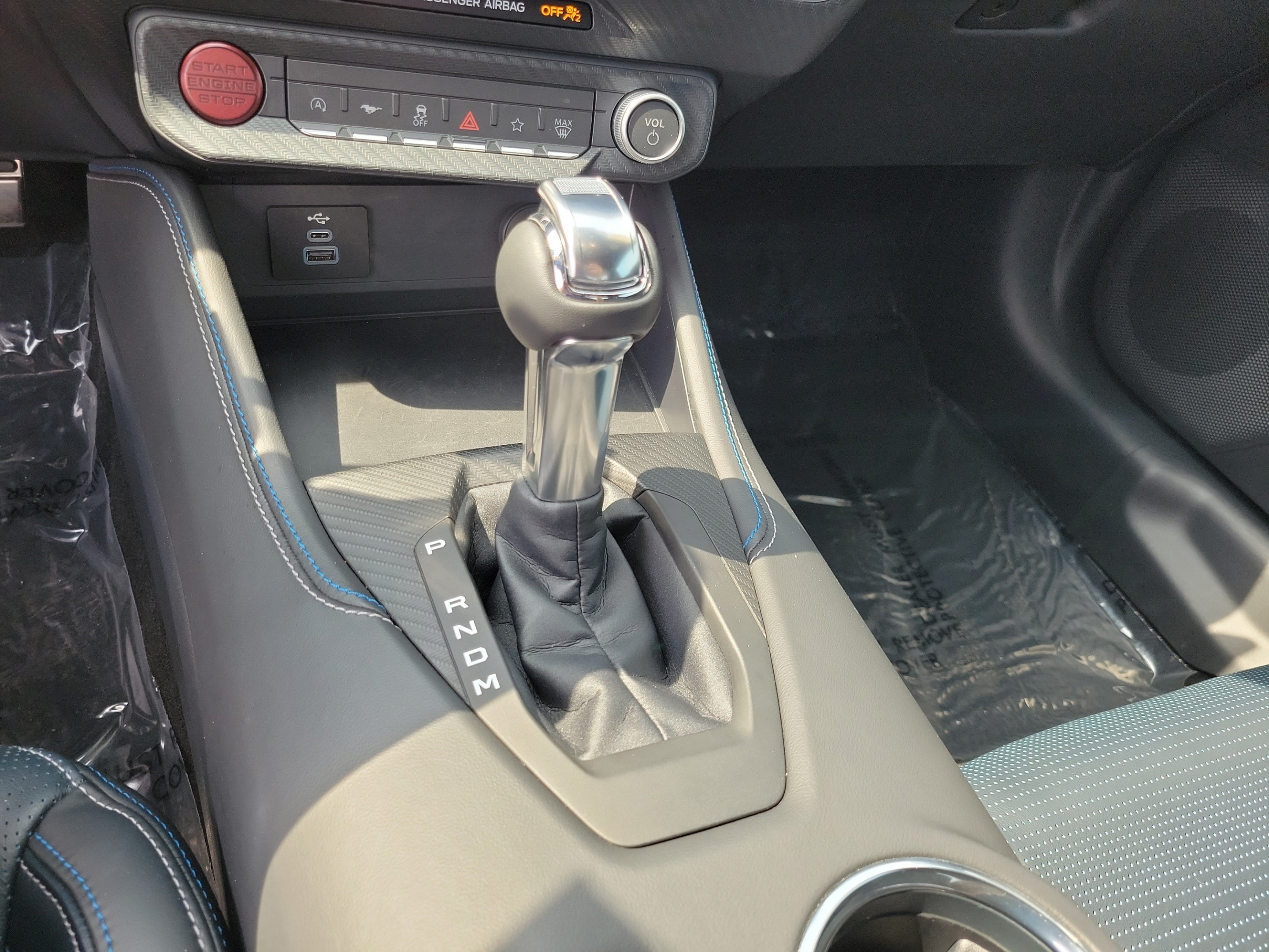 Used 2025 Ford Mustang GT Premium RWD image 23