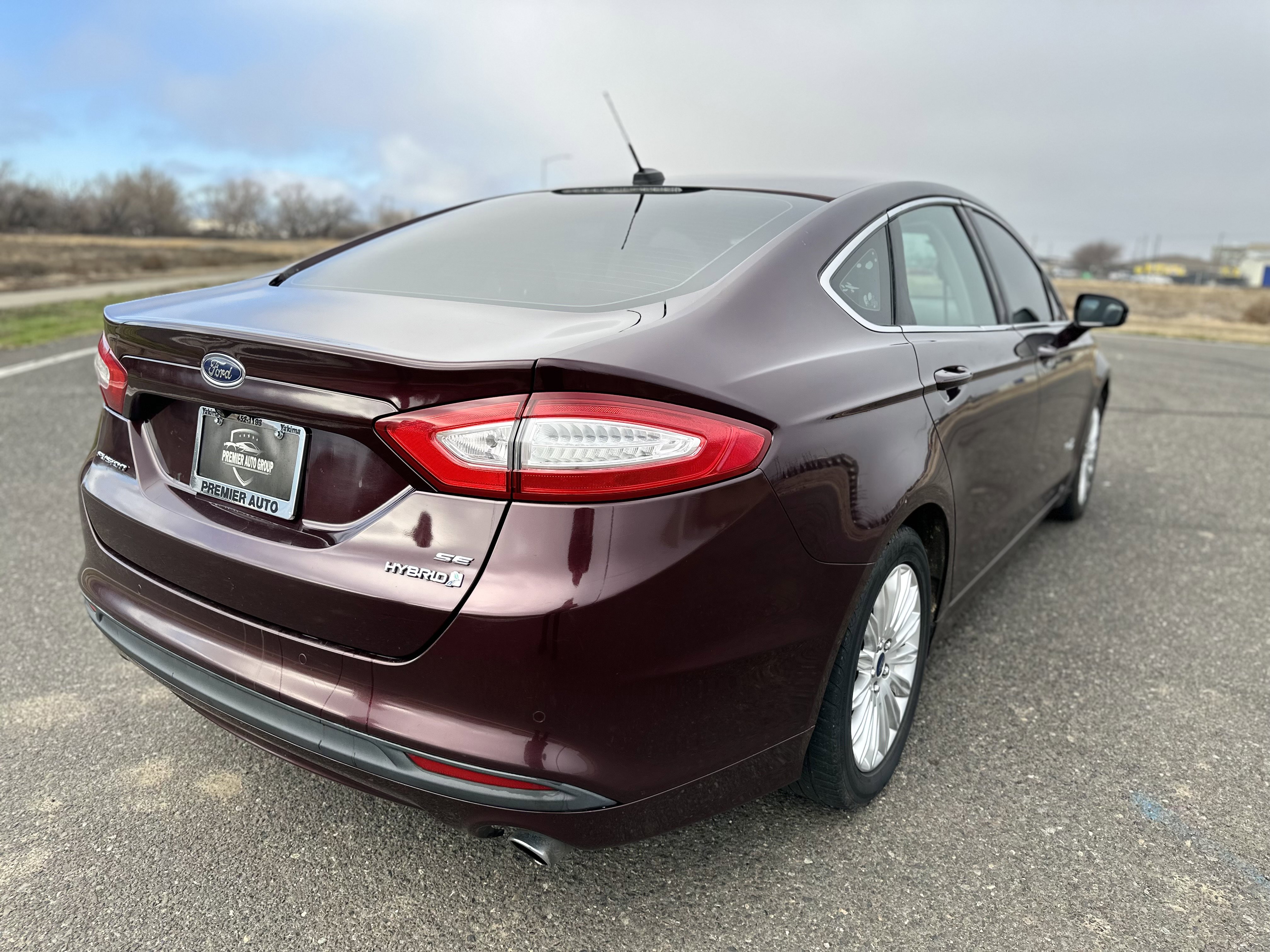 Used 2013 Ford Fusion SE image 9
