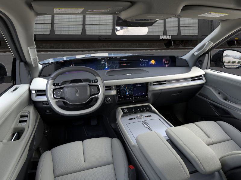 New 2026 Lincoln Navigator Reserve image 9