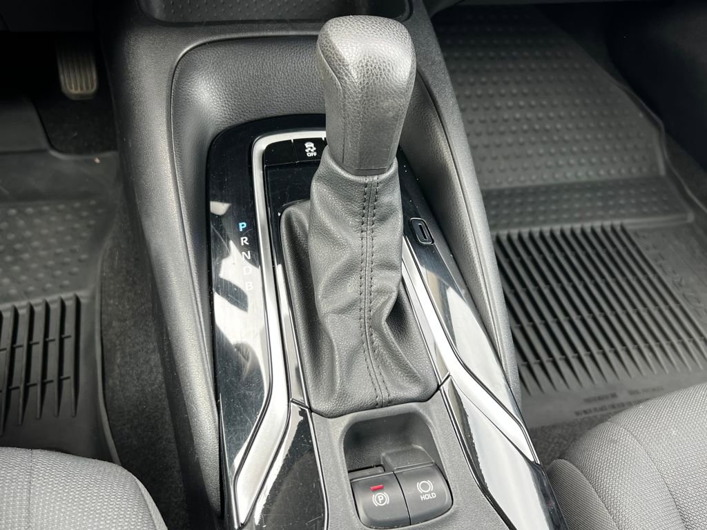 Used 2022 Toyota Corolla LE image 22