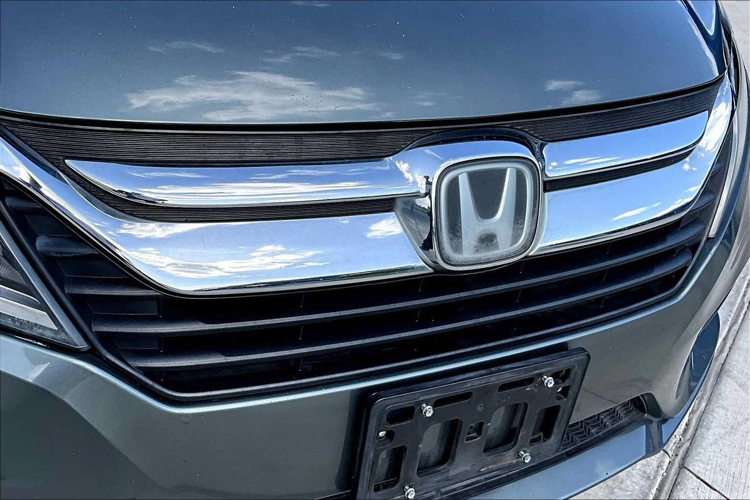 Used 2018 Honda Odyssey EX image 29