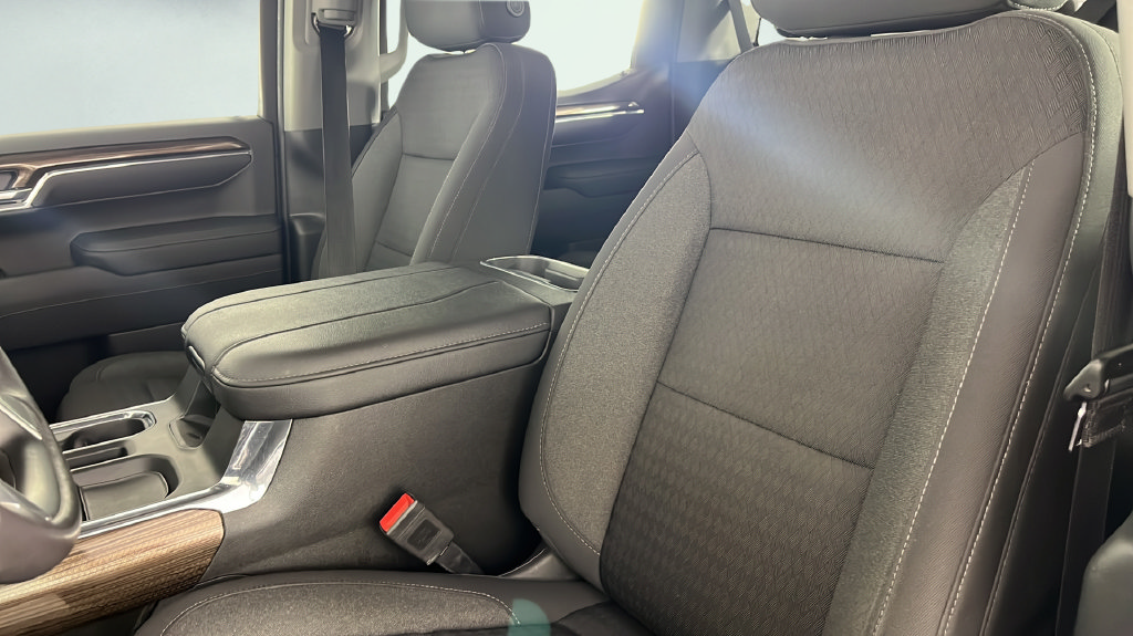 Used 2023 Chevrolet Silverado 1500 RST AWD/4WD image 38