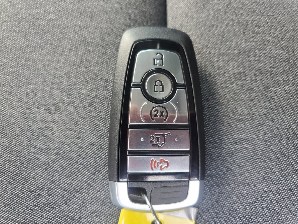 Used 2025 Ford Expedition Active AWD/4WD image 43