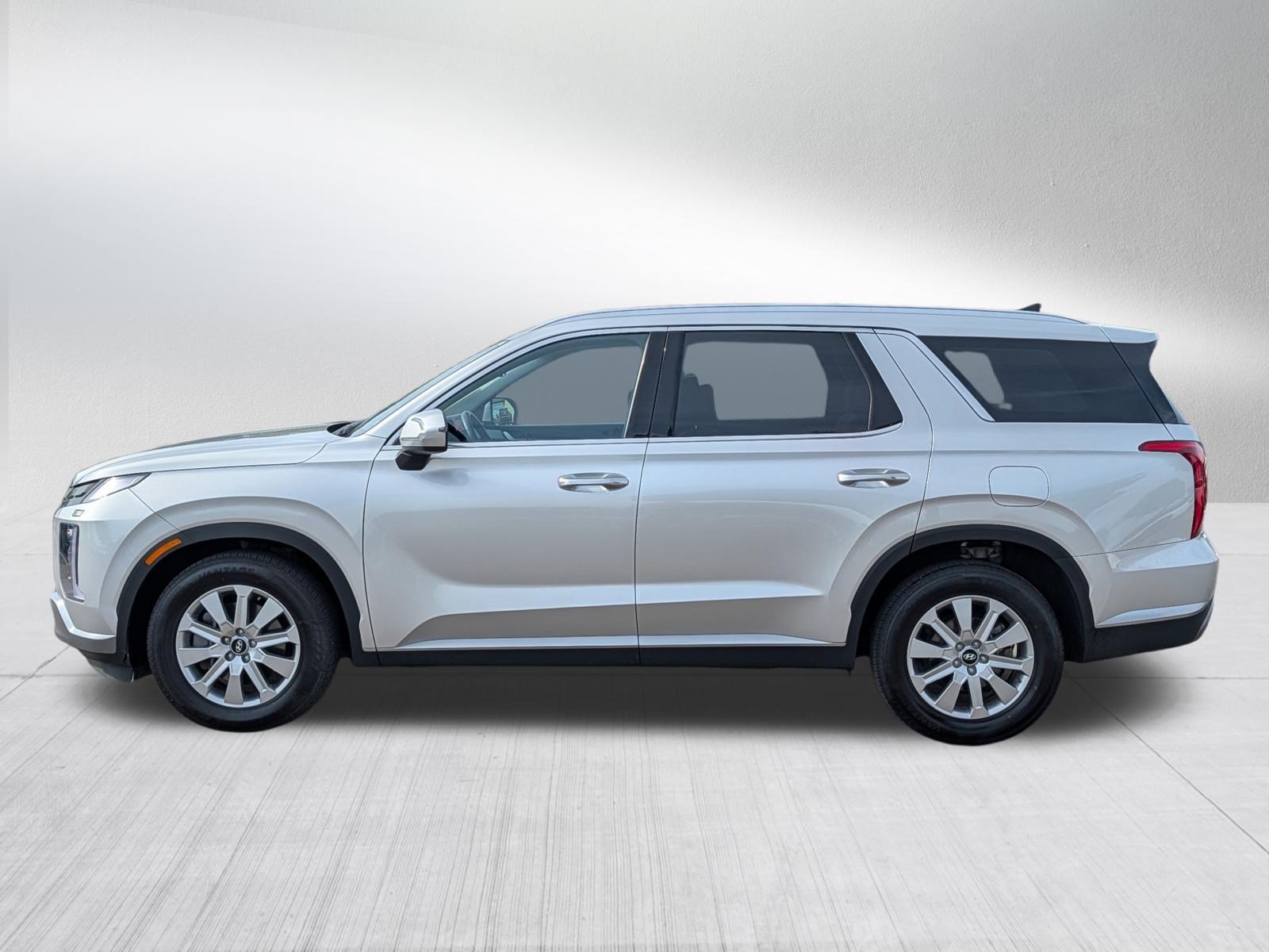 Certified 2025 Hyundai Palisade SEL AWD/4WD image 4