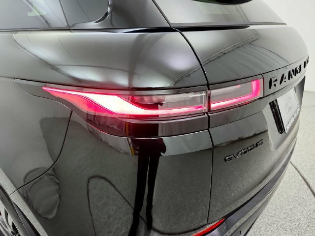 New 2026 Land Rover Range Rover Evoque S AWD/4WD image 34