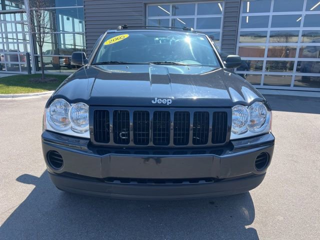 Used 2005 Jeep Grand Cherokee Laredo w/ Cargo Convenience Group image 2
