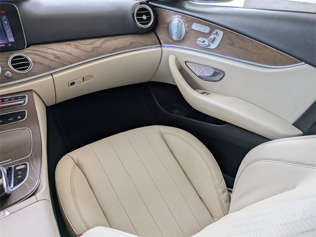 Used 2018 Mercedes-Benz E 400 4MATIC Sedan image 18