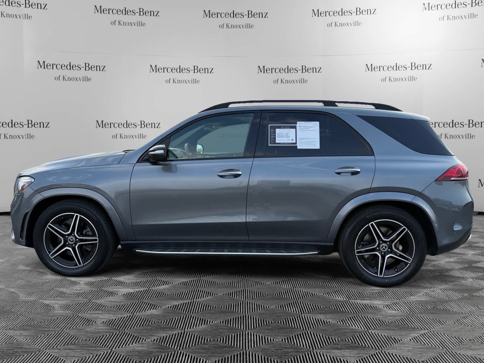 Certified 2022 Mercedes-Benz GLE 580 4MATIC image 2