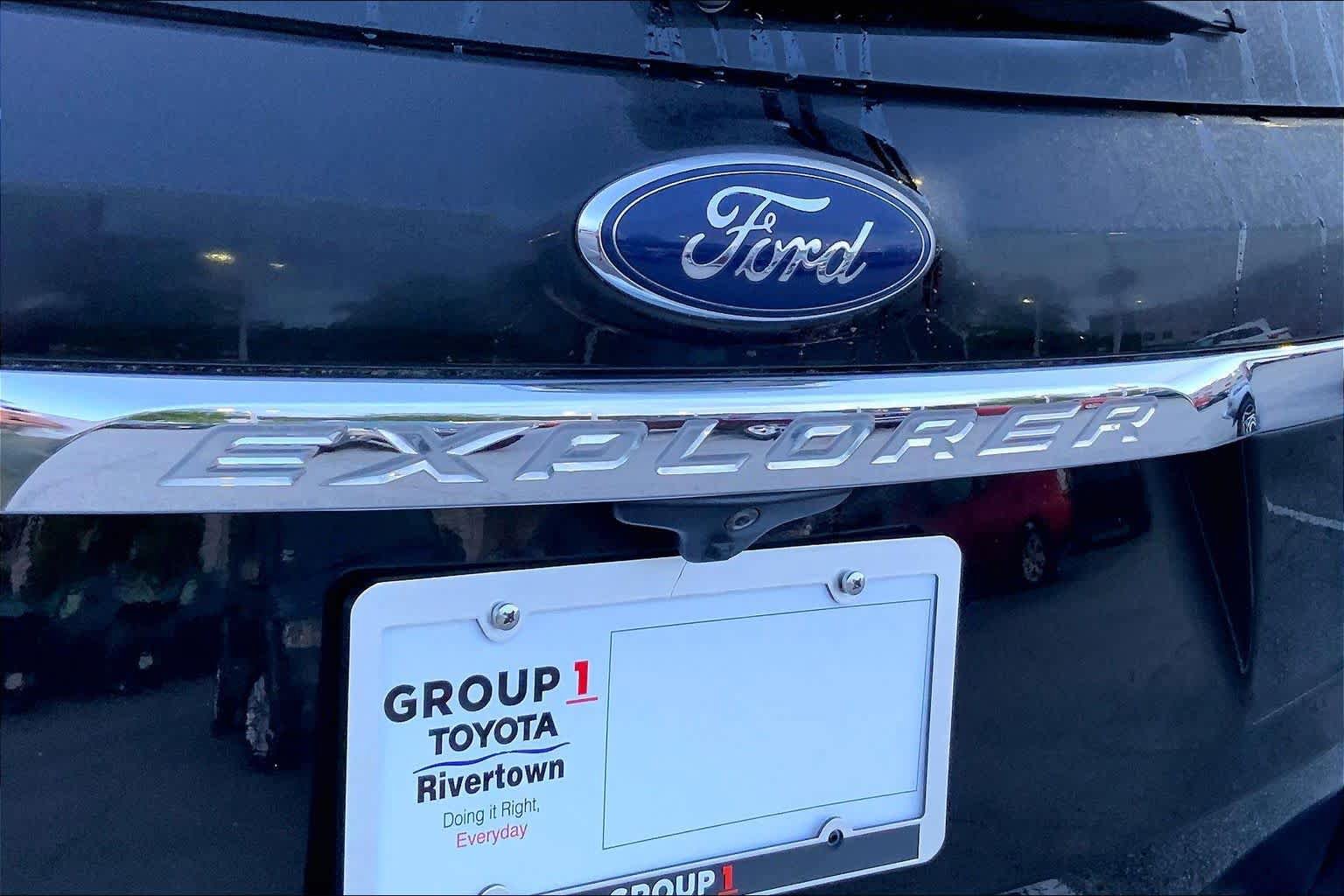 Used 2018 Ford Explorer Limited FWD image 10