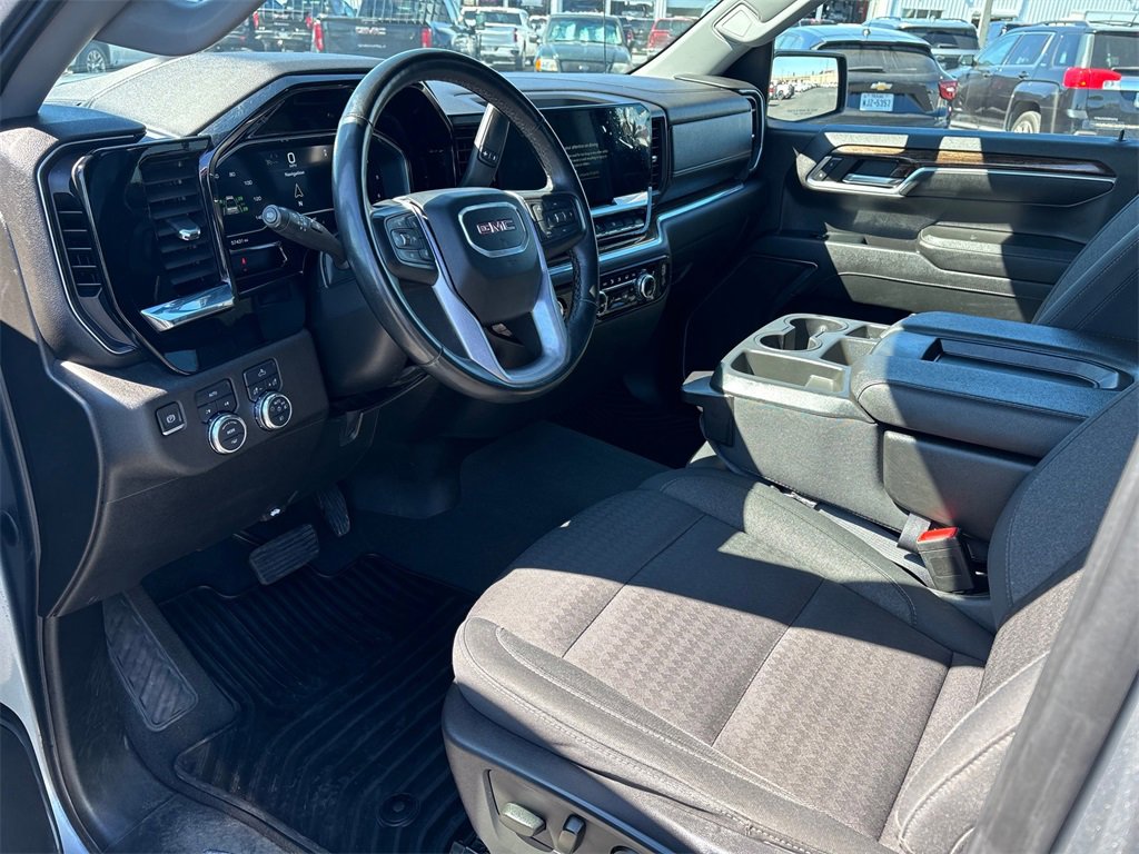 Used 2023 GMC Sierra 1500 Elevation image 7