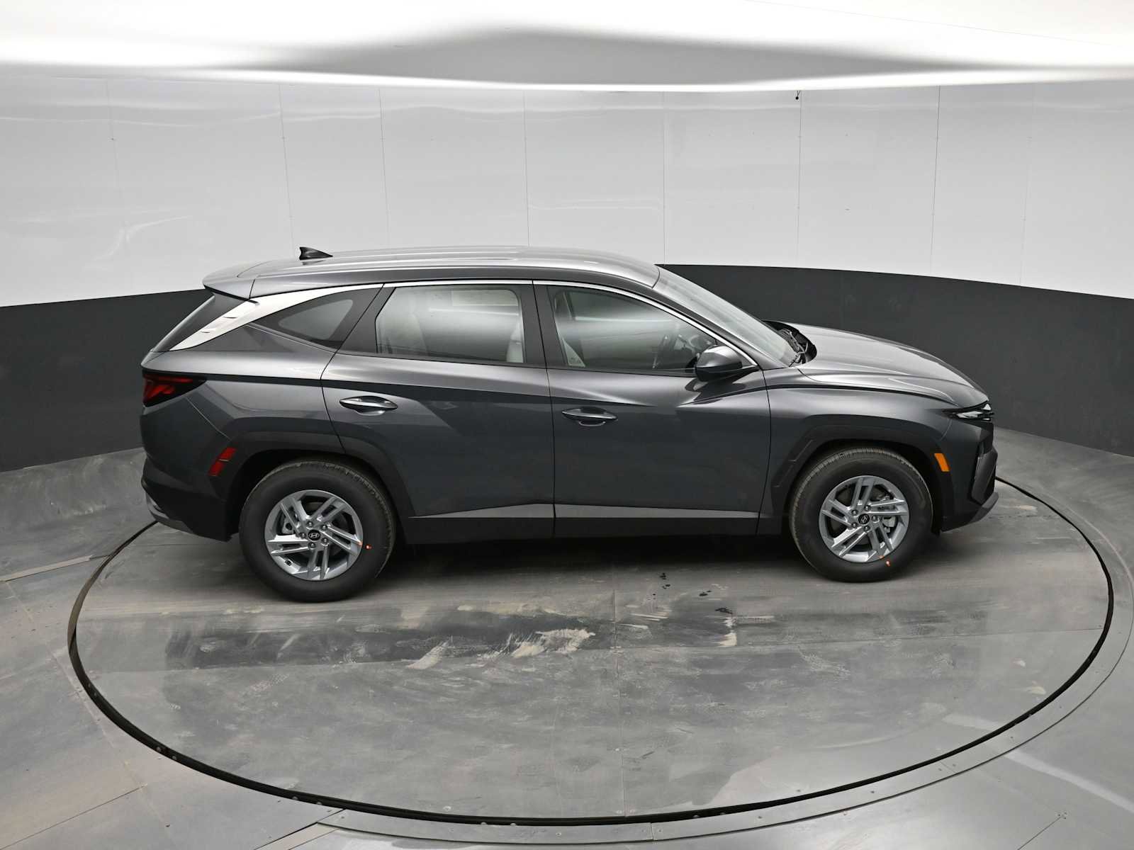 New 2026 Hyundai Tucson SE image 31