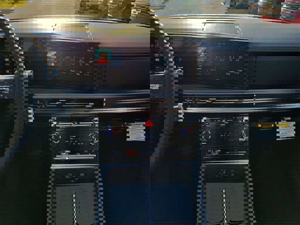 New 2026 Hyundai Santa Fe SE image 15