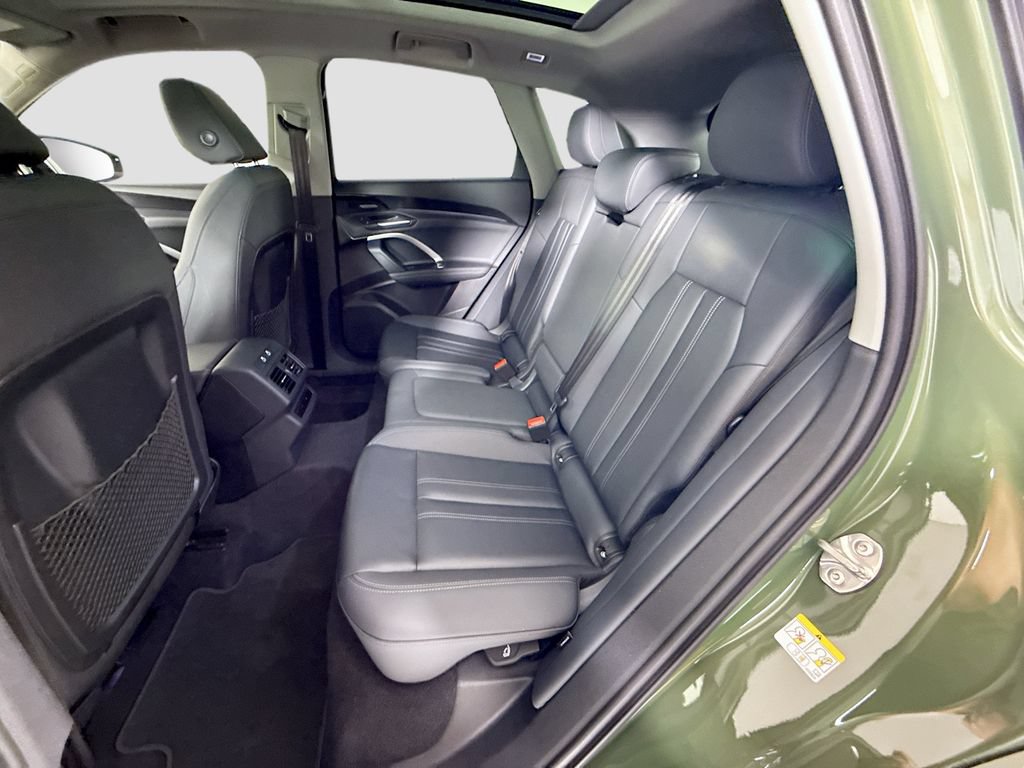 Certified 2025 Audi Q5 Premium Plus w/ Premium Plus AWD/4WD image 21