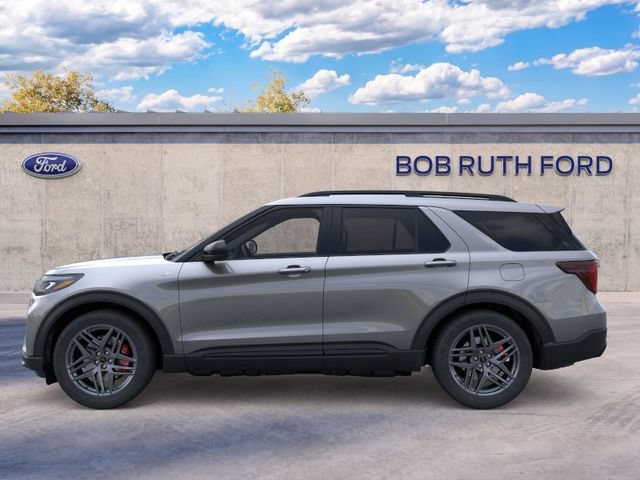 New 2026 Ford Explorer ST-Line w/ ST-Line Street Pack AWD/4WD image 4