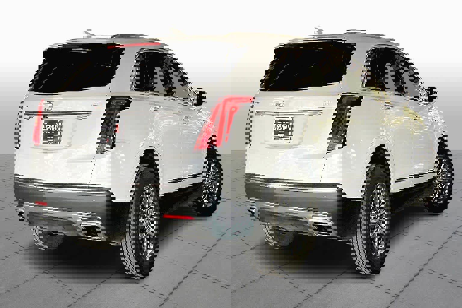 Used 2023 Cadillac XT5 Premium Luxury w/ LPO, Floor Liner Package image 12