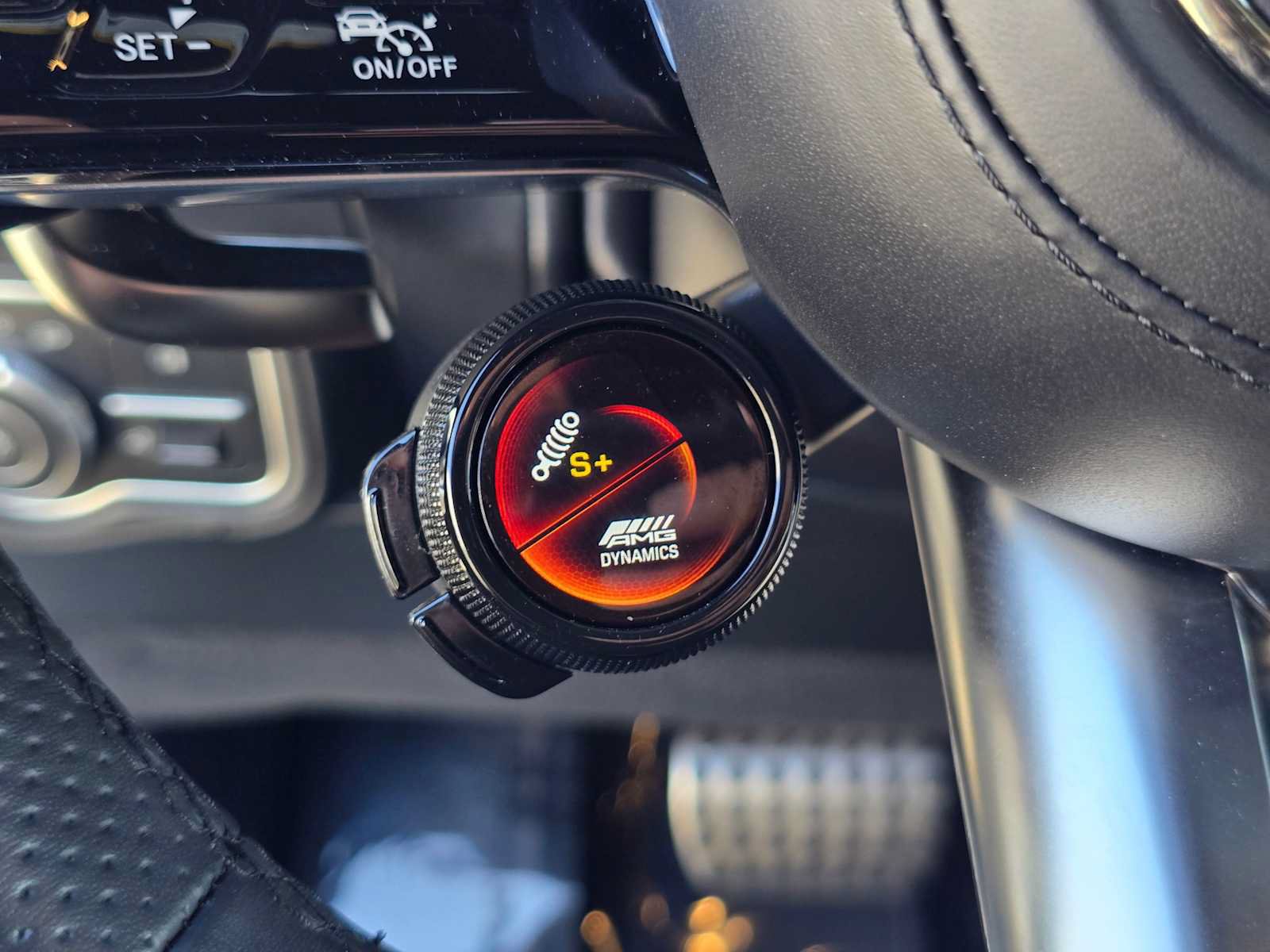Used 2025 Mercedes-Benz G 63 AMG 4MATIC image 26