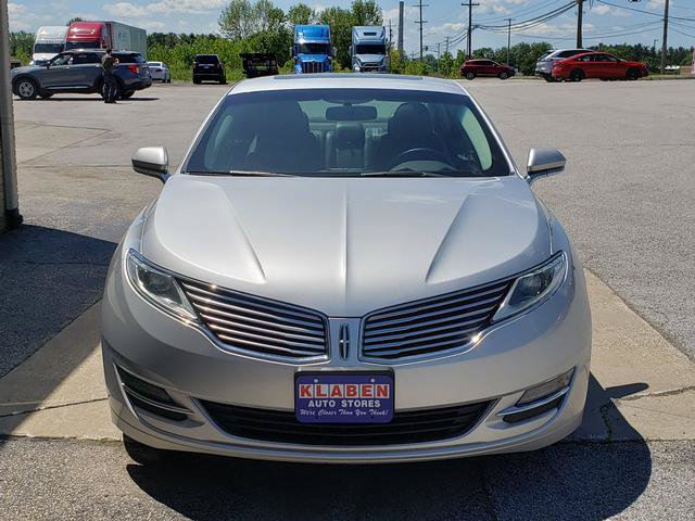 Used 2013 Lincoln MKZ FWD image 9