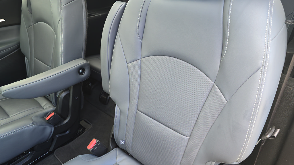 Used 2019 Buick Enclave Premium w/ Experience Buick Package AWD/4WD image 10