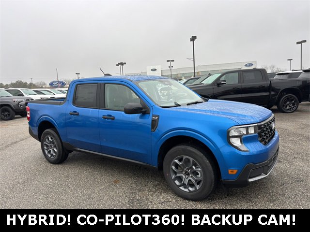 New 2025 Ford Maverick XLT image 26