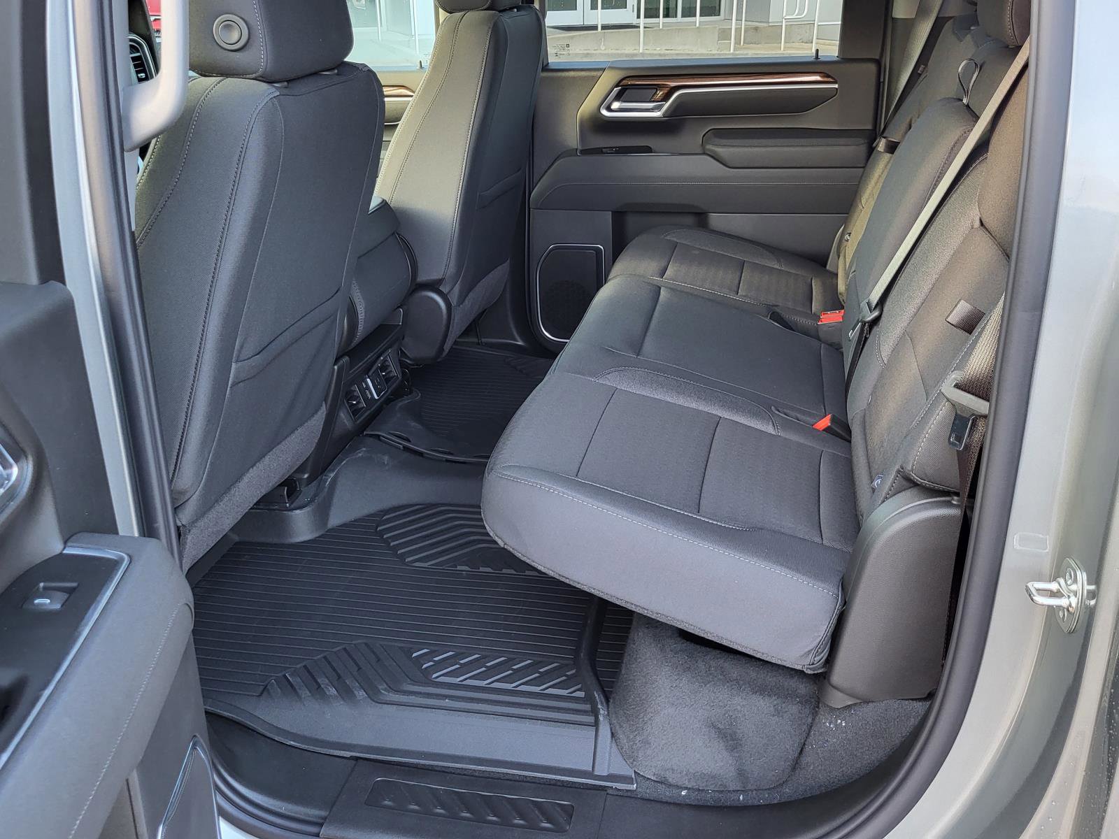 New 2026 Chevrolet Silverado 2500 LT image 12