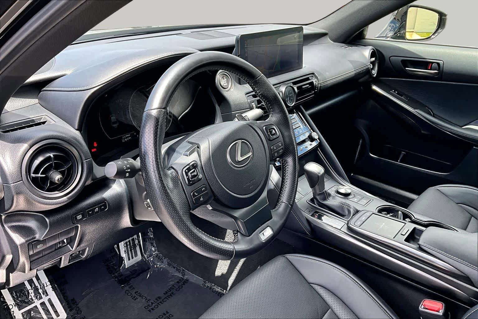 Used 2023 Lexus IS 350 F Sport w/ Navigation Package RWD image 18
