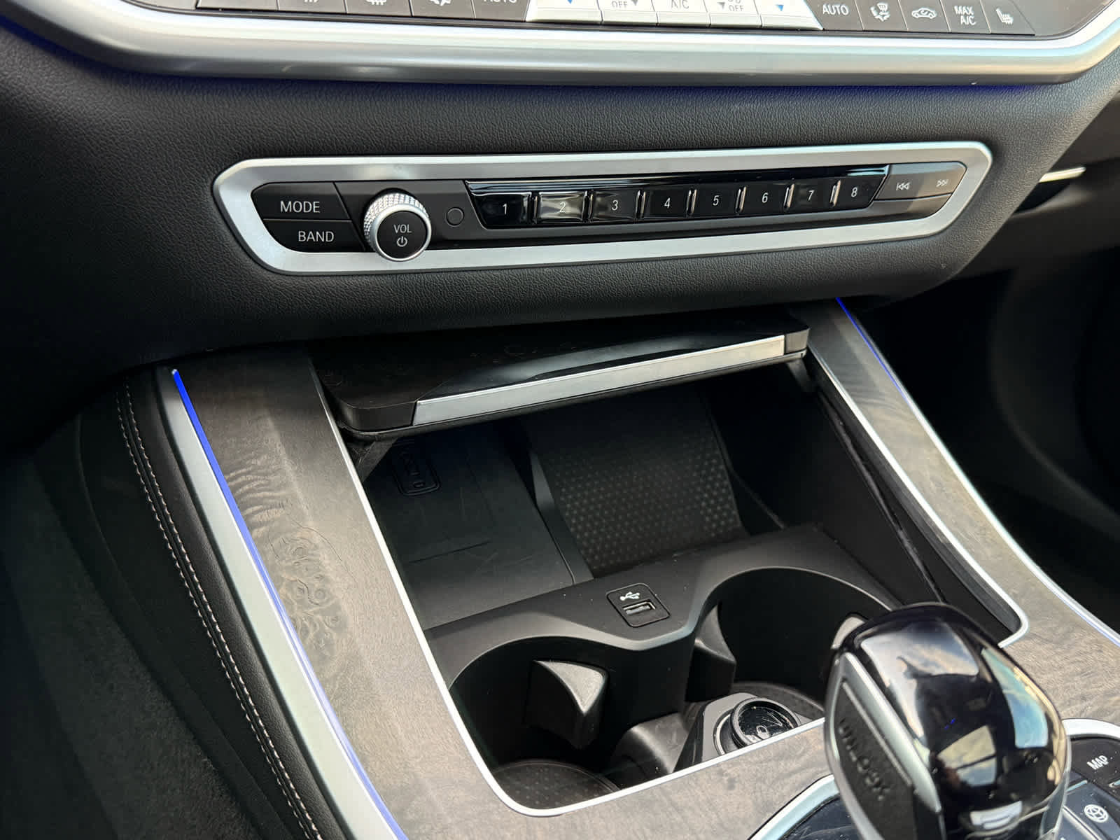 Used 2023 BMW X5 xDrive40i w/ Premium Package image 22