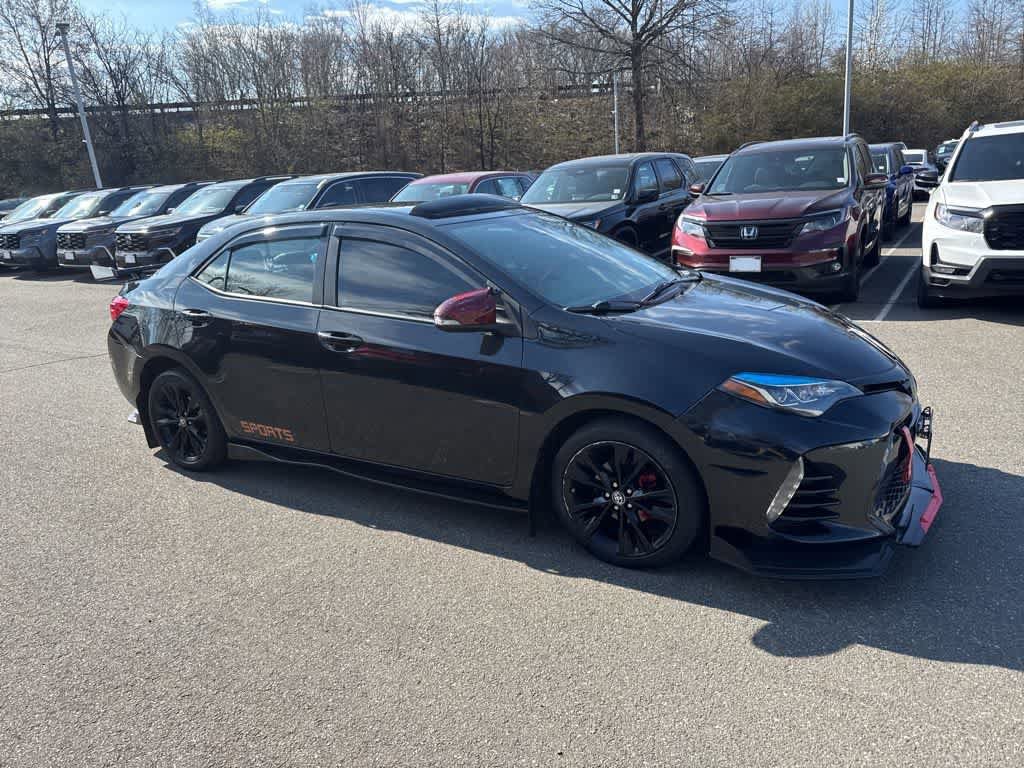 Used 2018 Toyota Corolla SE image 6