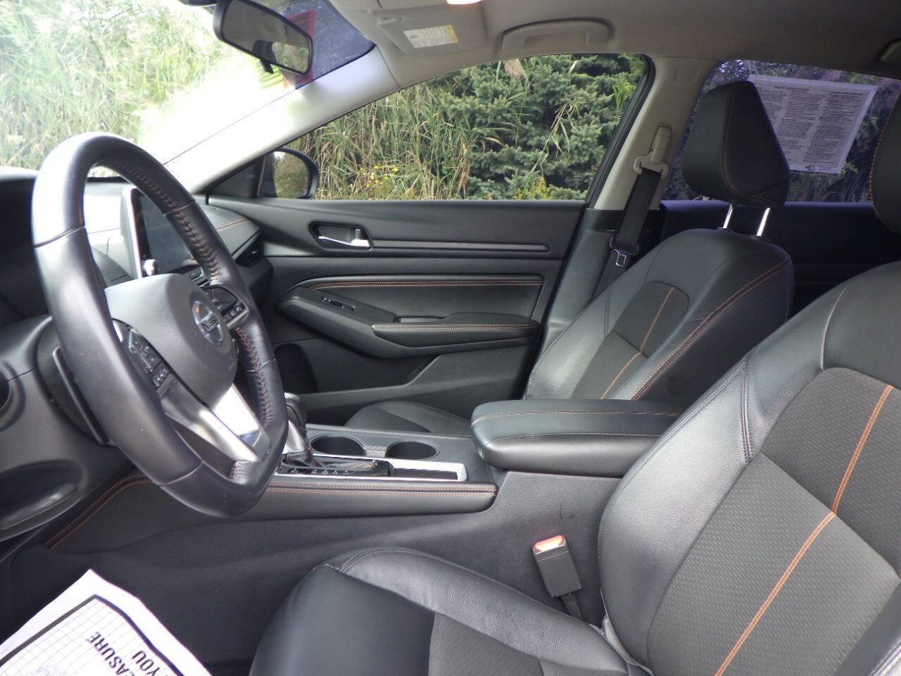 Used 2019 Nissan Altima 2.5 SR FWD image 10