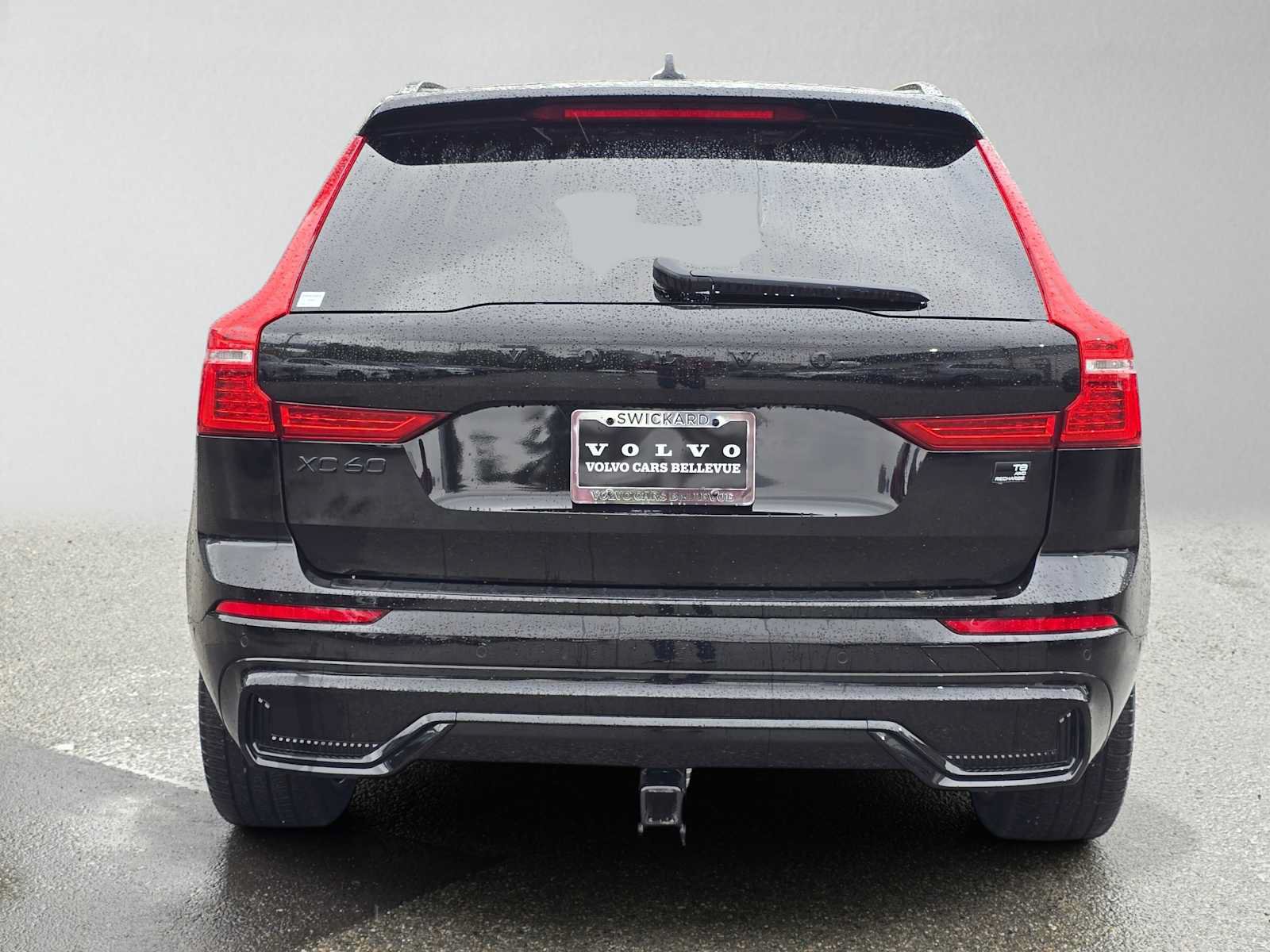 Used 2024 Volvo XC60 T8 Ultimate w/ Climate Package AWD/4WD image 5