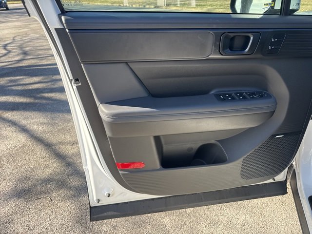 Used 2025 Hyundai Santa Fe Calligraphy image 17
