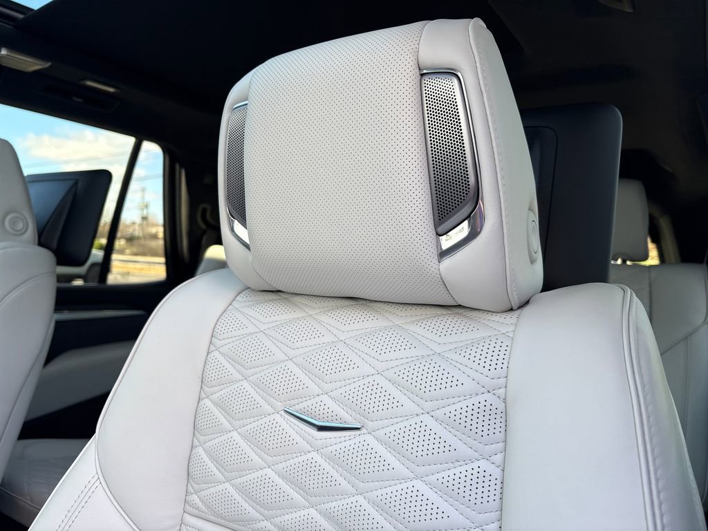 New 2026 Cadillac Escalade V w/ LPO, Floor Liner Package image 18