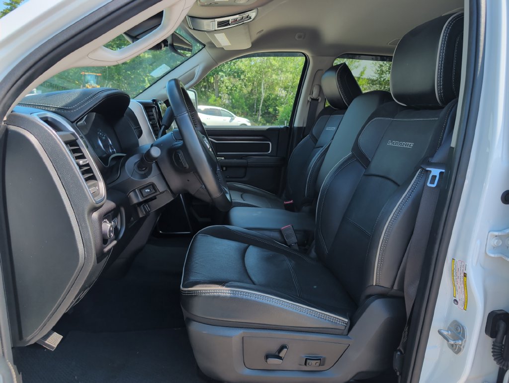 Used 2024 RAM 2500 Laramie w/ Safety Group AWD/4WD image 12