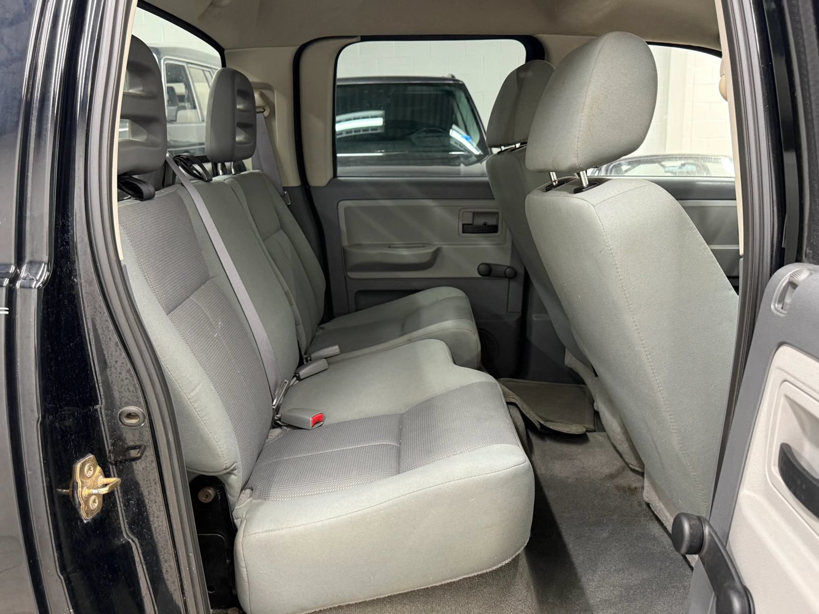Used 2005 Dodge Dakota ST RWD image 22