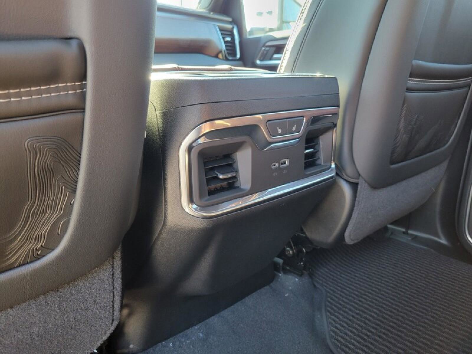 New 2026 GMC Sierra 3500 Denali Ultimate image 30