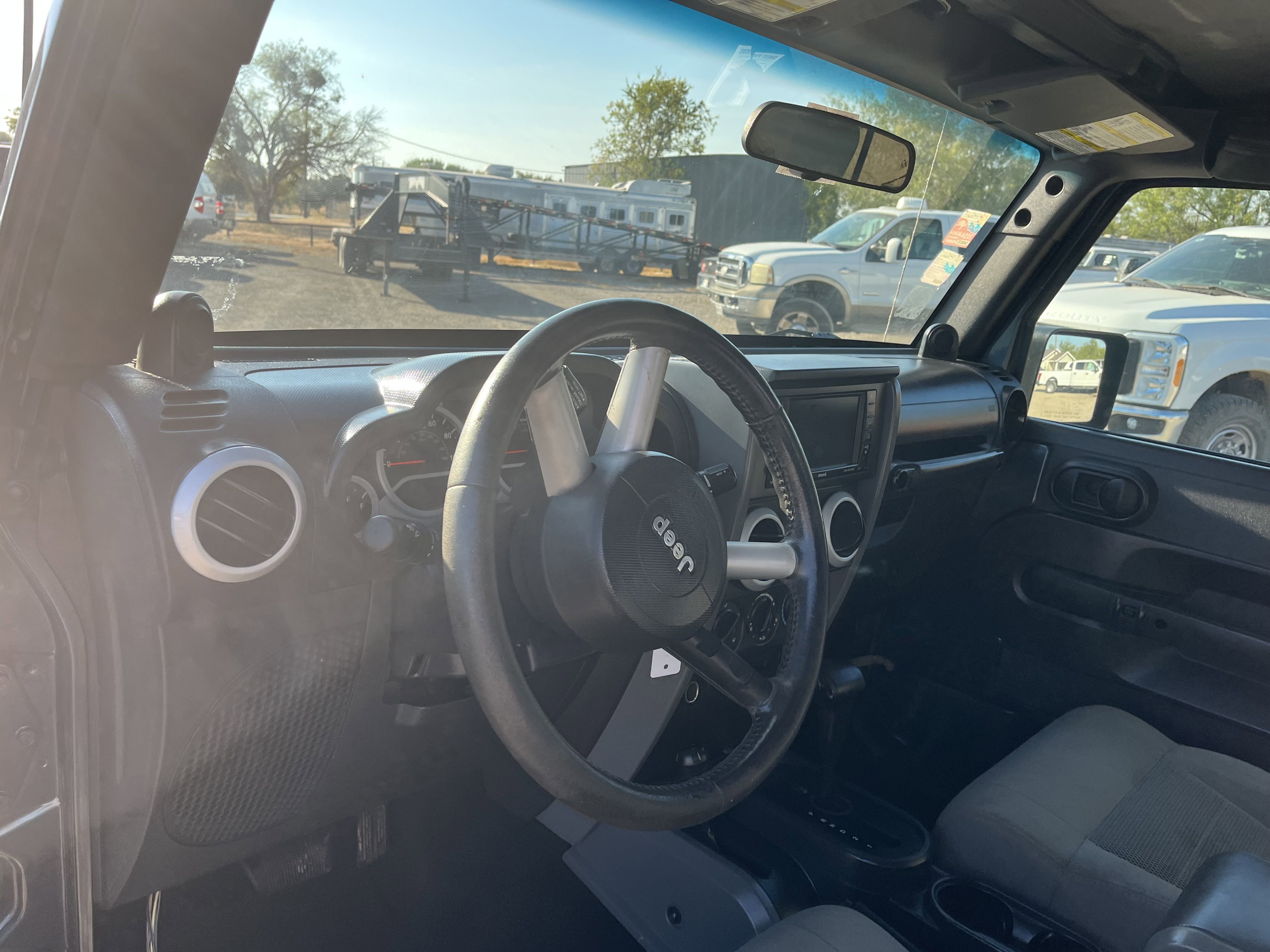 Used 2008 Jeep Wrangler Unlimited Sahara w/ Dual Top Group image 4